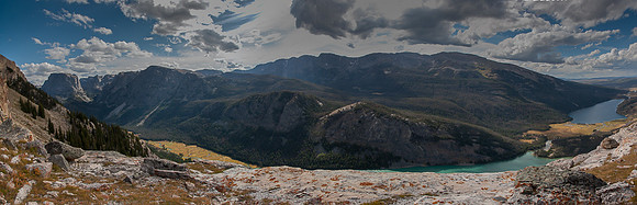 Climbing above the Green River Lakes in Wyoming
